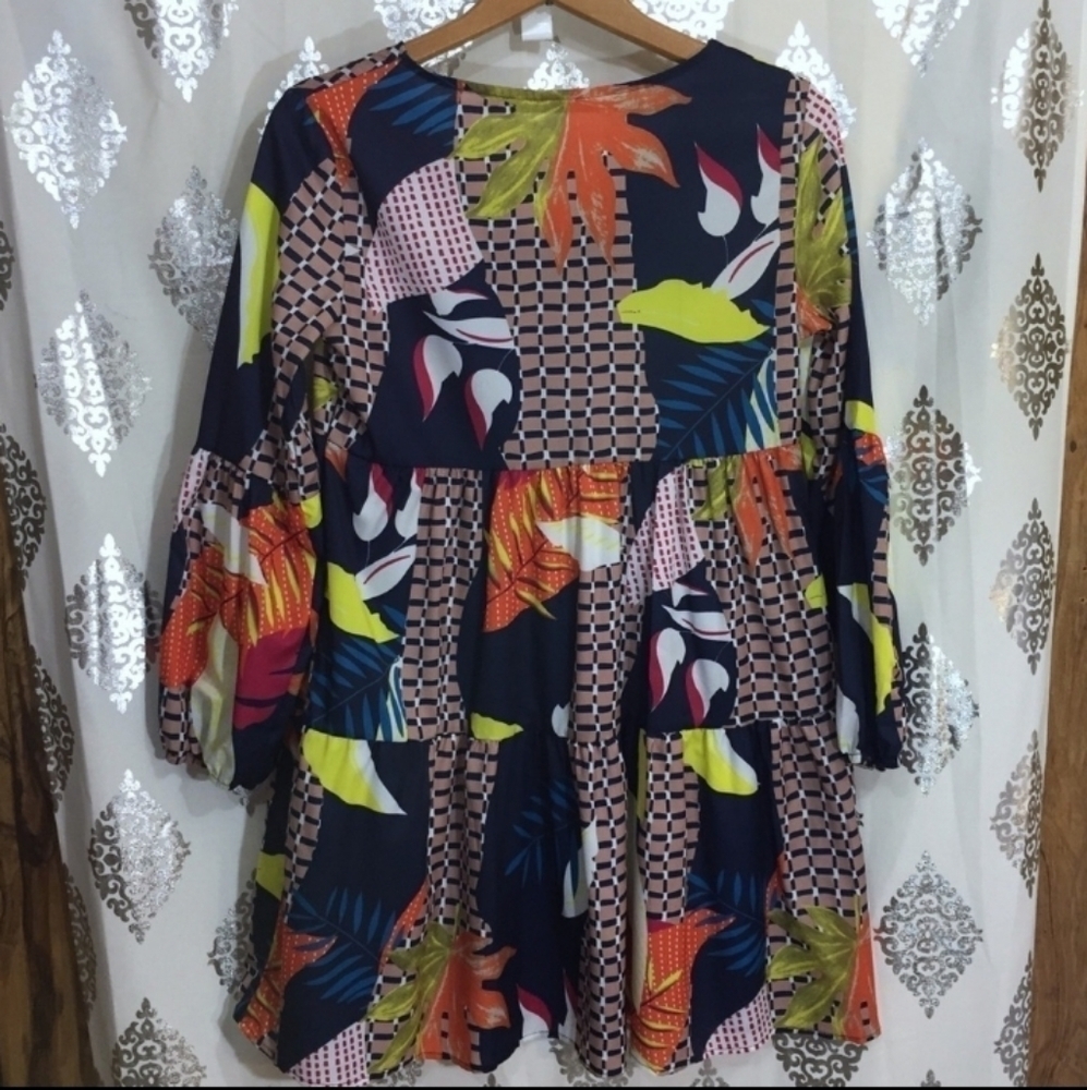 Boho Tropical Print Tiered Babydoll Dress - Picture 2 of 5